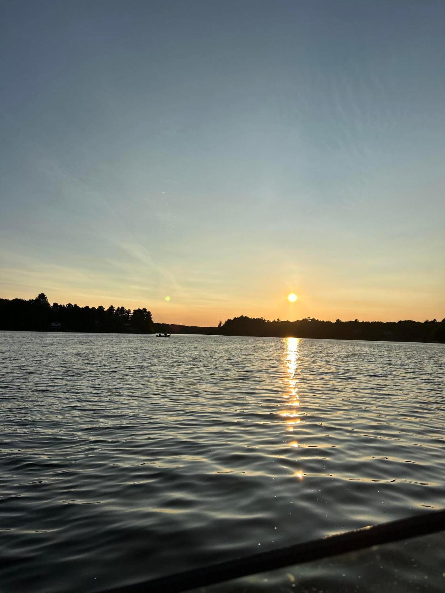 Отель Muskoka Escape Порт-Карлинг Экстерьер фото
