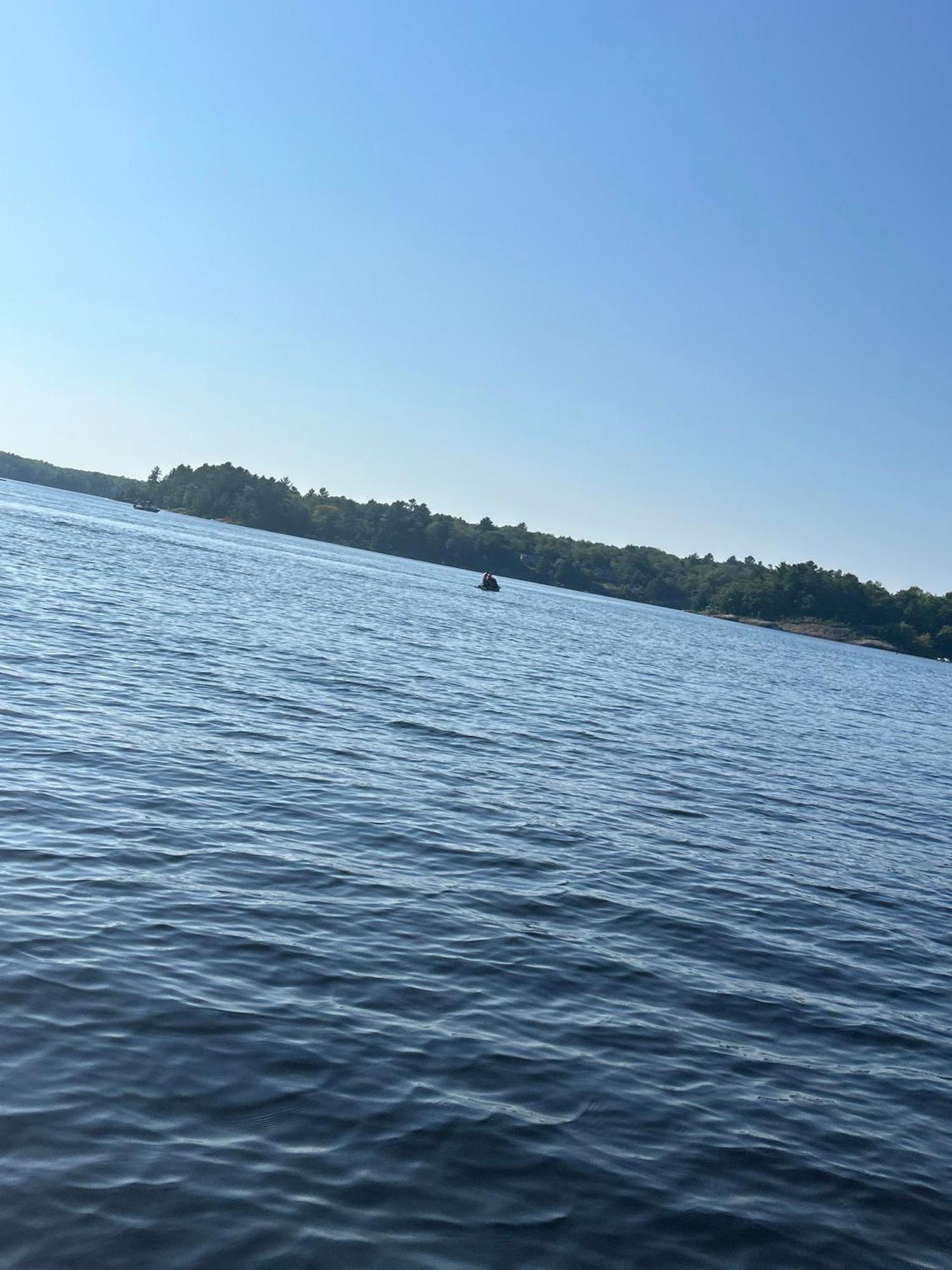 Отель Muskoka Escape Порт-Карлинг Экстерьер фото